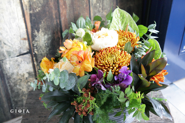 明日は定休日です。