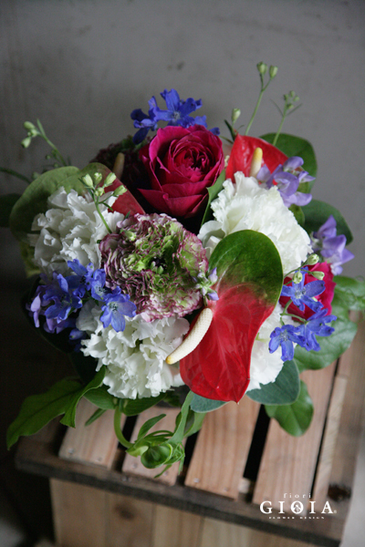 明日はお花の入荷日！